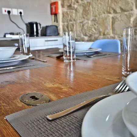 Eight Point Living Br6 -