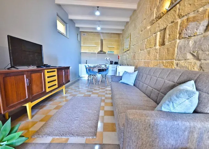 Eight Point Living Br6 - Birgu