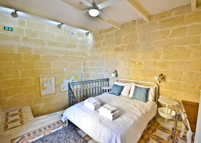 Eight Point Living Br6 - Vakantiehuis